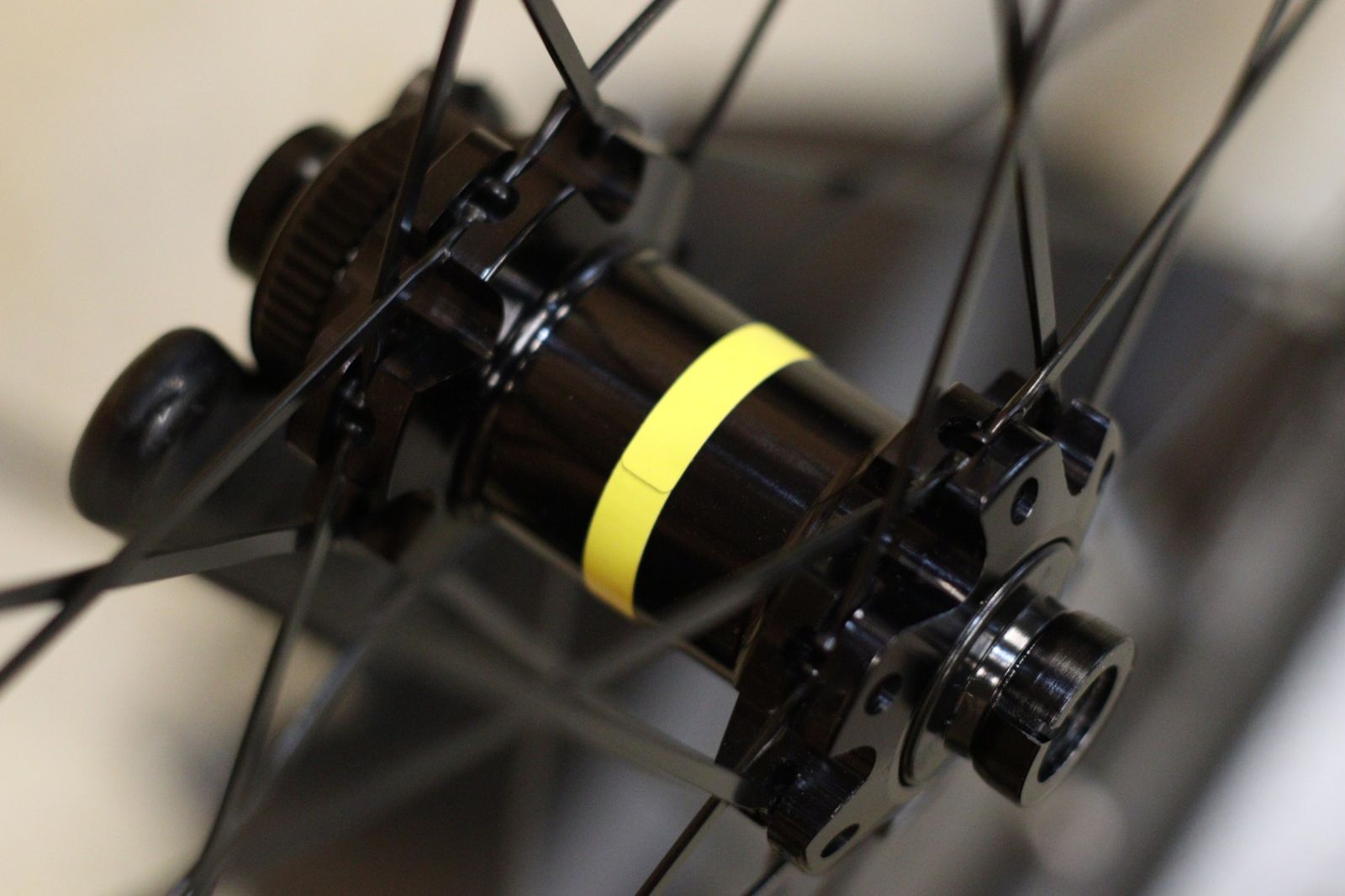 マヴィック MAVIC キシリウム プロカーボン KSYRIUM PRO CARBON UST