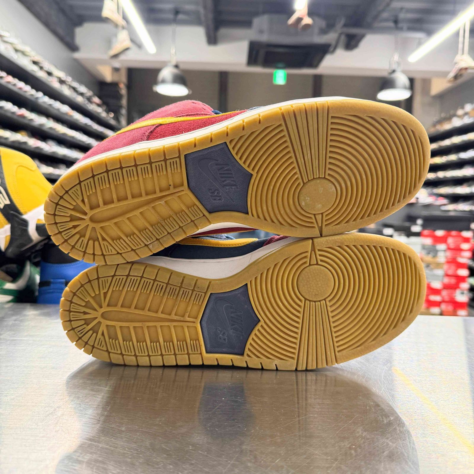 US10】 NIKE SB SB DUNK LOW PRO PRM Barcelona DJ0606-400 【中古 