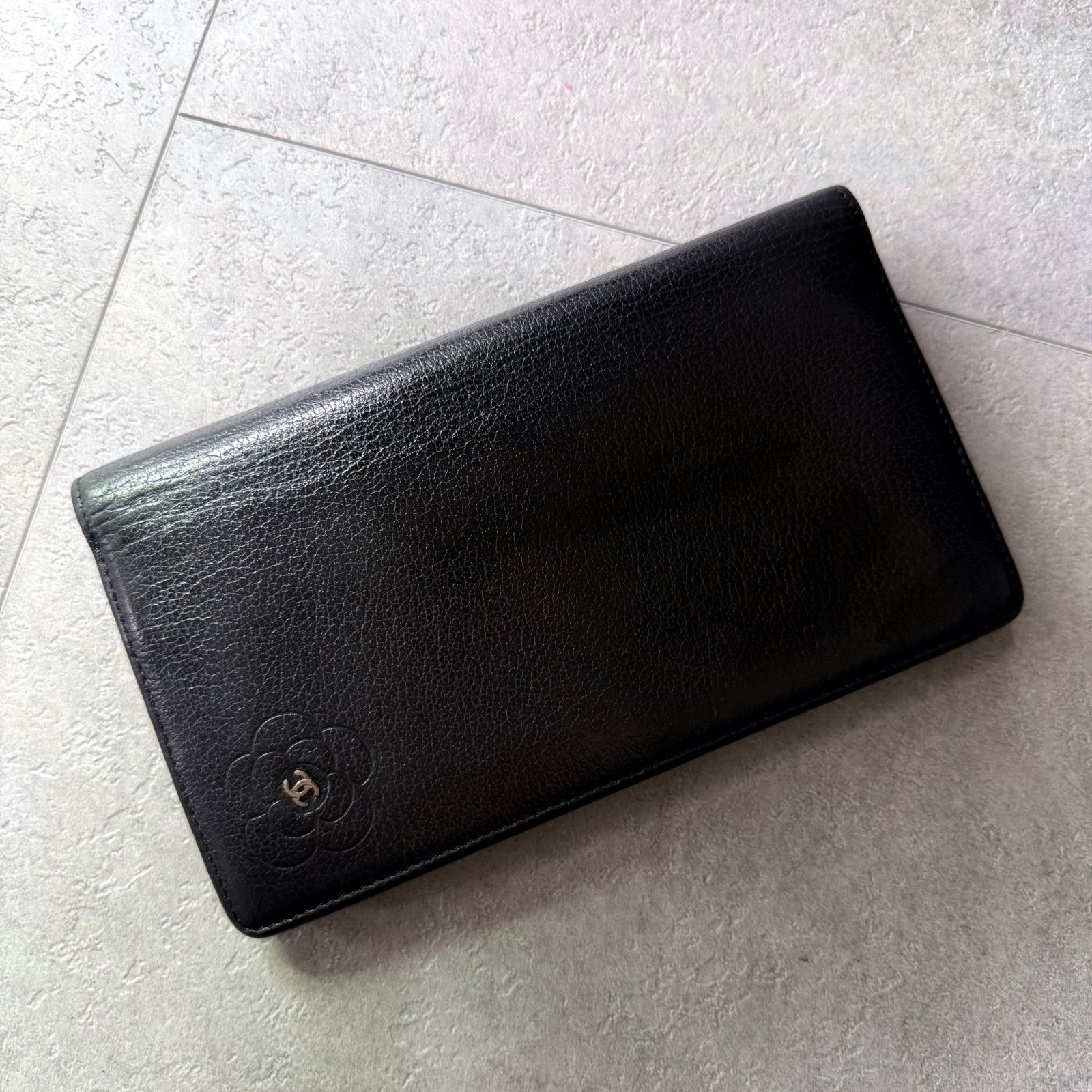 CHANEL シャネル カメリア ココマーク 二つ折り長財布 レザー ブラック シルバー金具 ロングウォレット