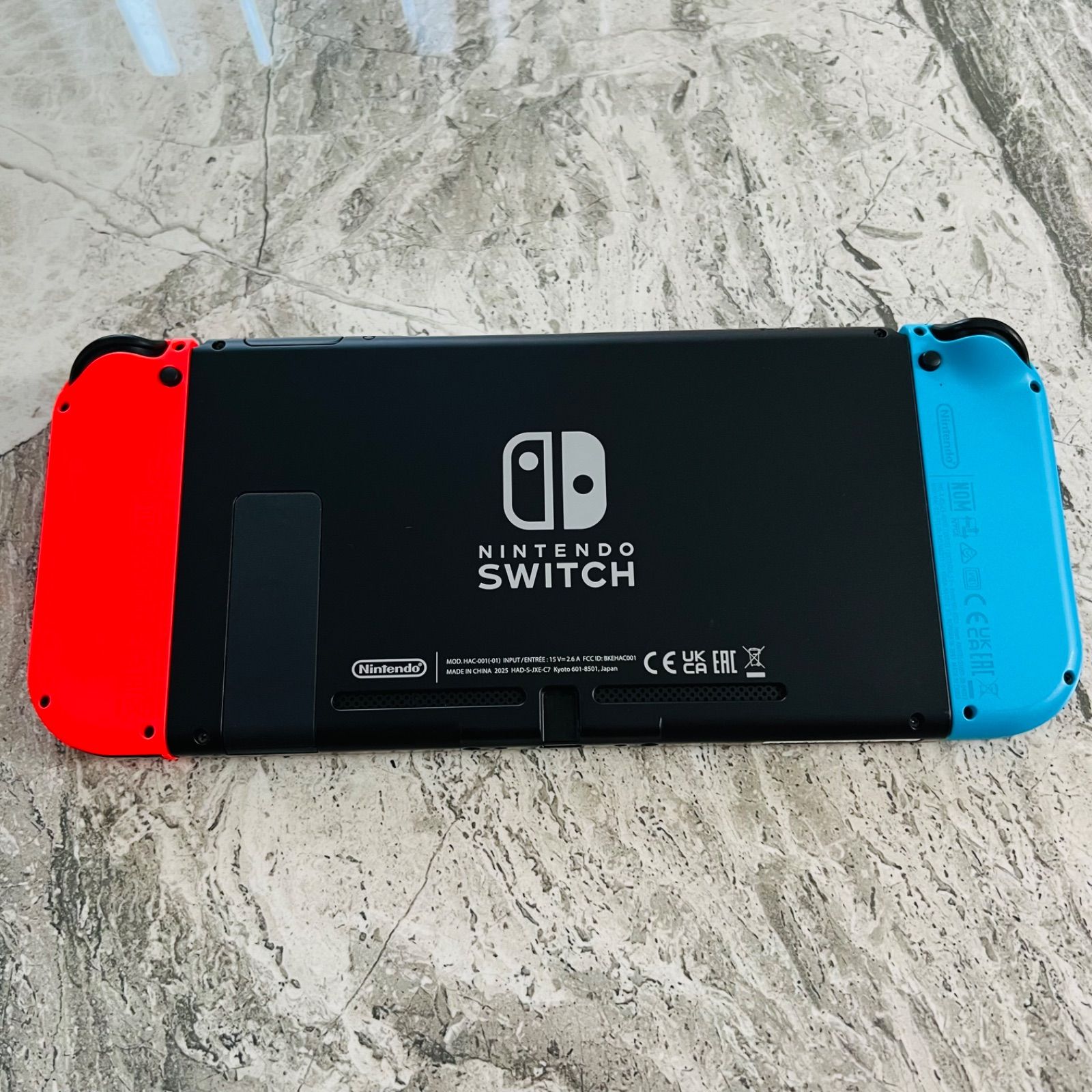完動品】Nintendo Switch スイッチ 本体 バッテリー強化版 2025年製 箱