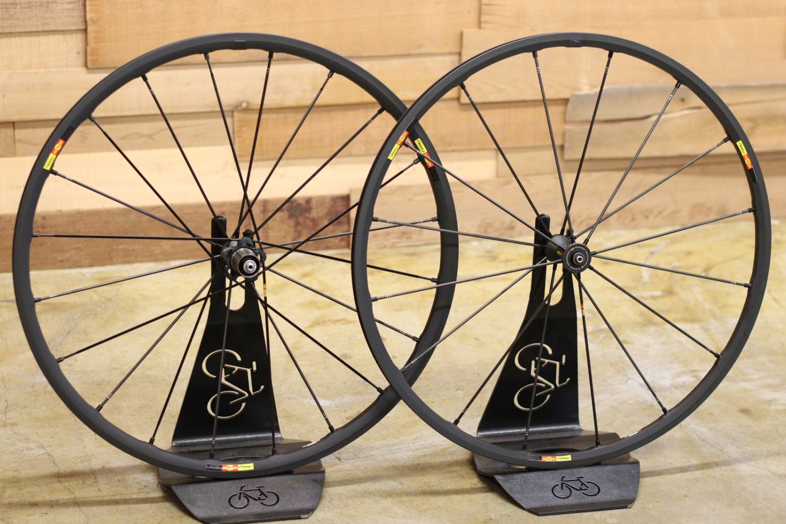マヴィック MAVIC アールシス R-SYS SLR EXALITH アルミ クリンチャー