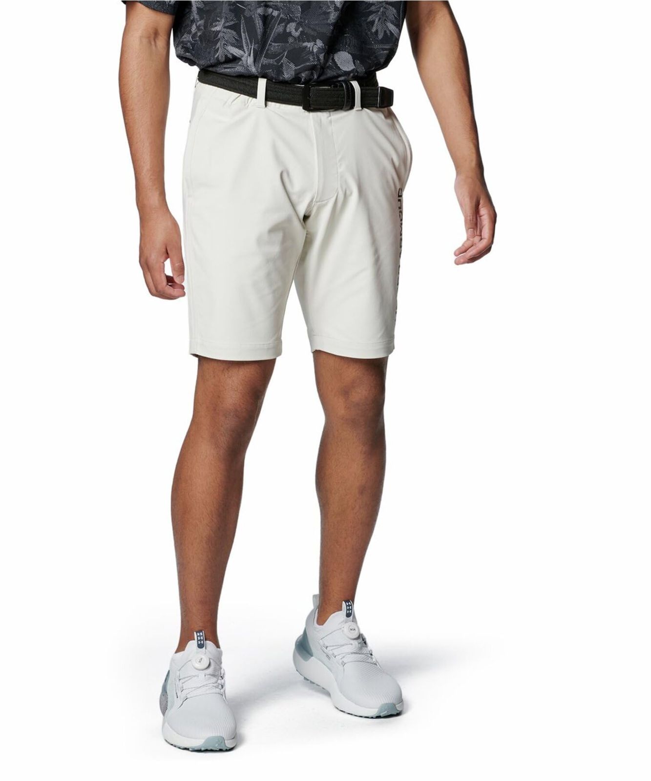 [アンダーアーマー] UA Iso-chill Short Summit White / / Black MD [Summit White / / Black] [M]