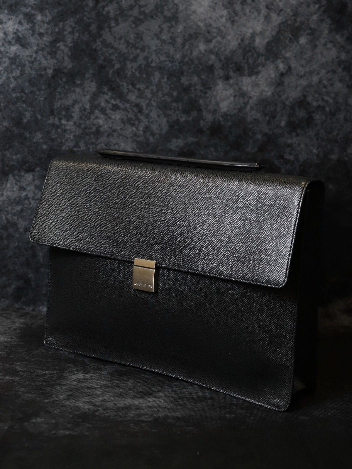 LOUIS VUITTON ルイ・ヴィトン M30772 ポルト ドキュマン アンガラ タイガ ビジネスバッグ ハンドバッグ ブリーフケース レザー アルドワーズ