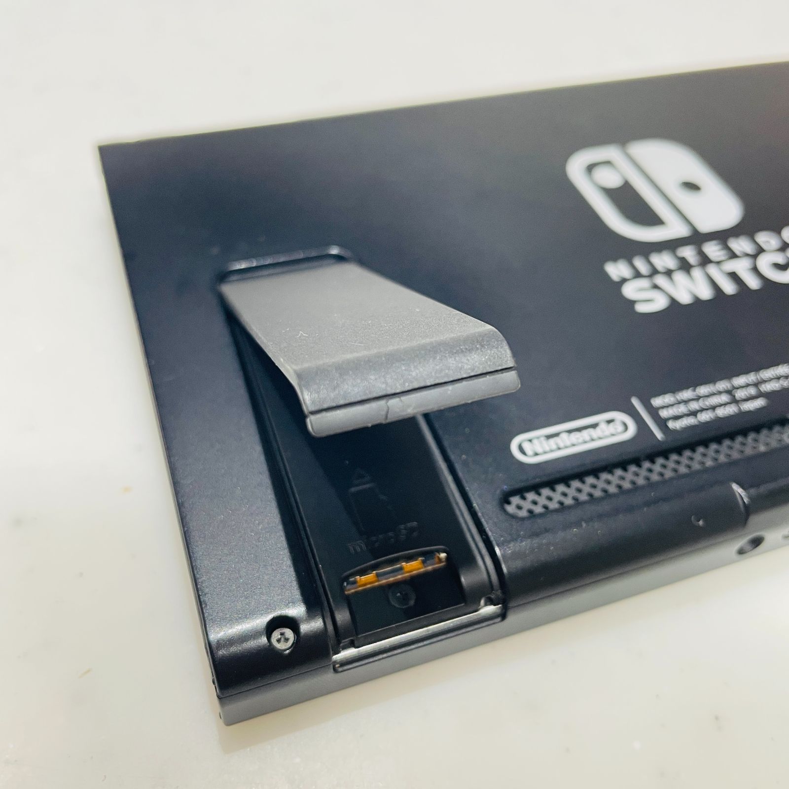 任天堂スイッチ 本体 グレー 2019年製 バッテリー強化版 動作確認済み