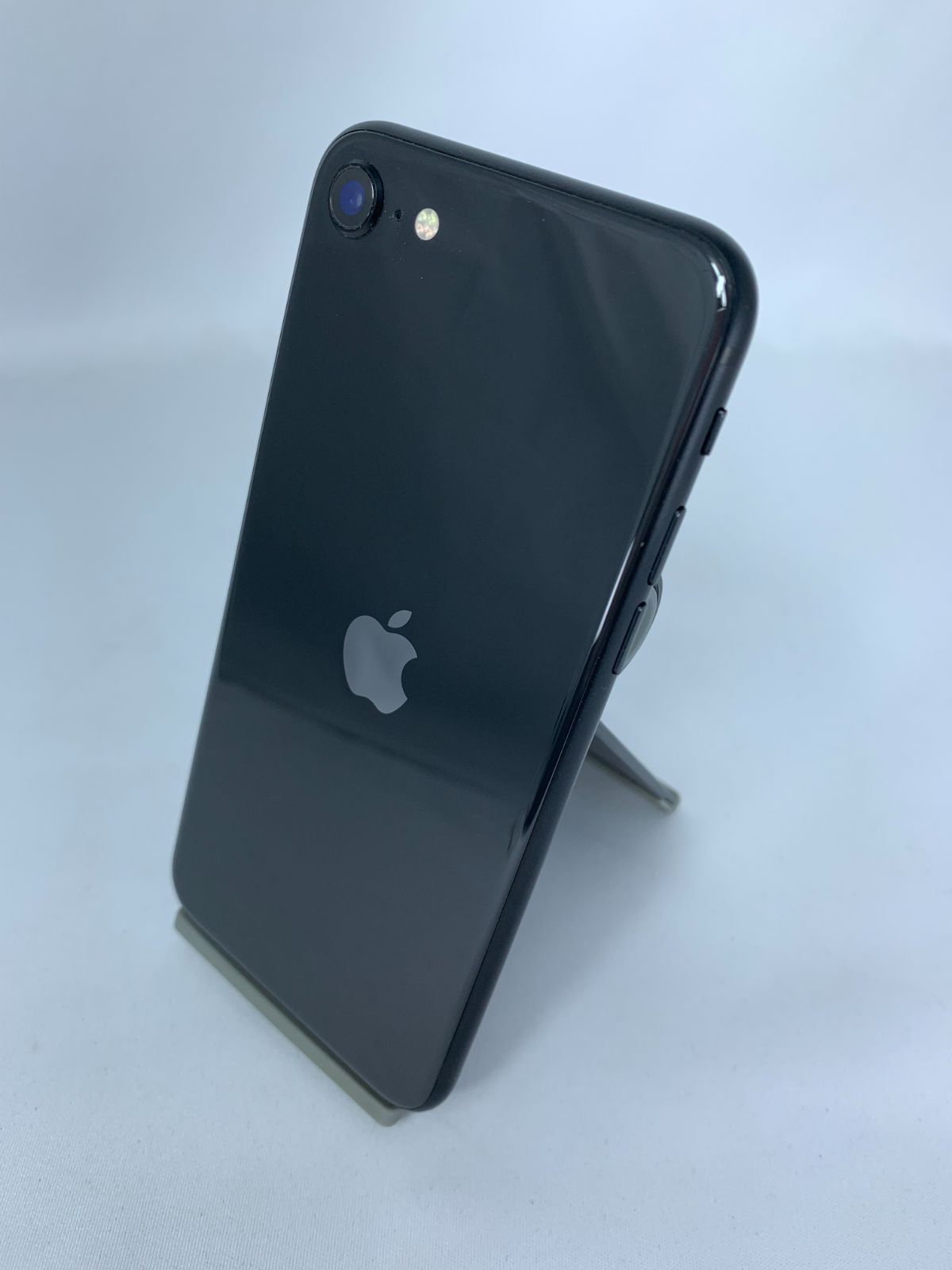中古・バッテリー劣化・画面キズ有】iPhone SE 2020 64GB ブラック SIM