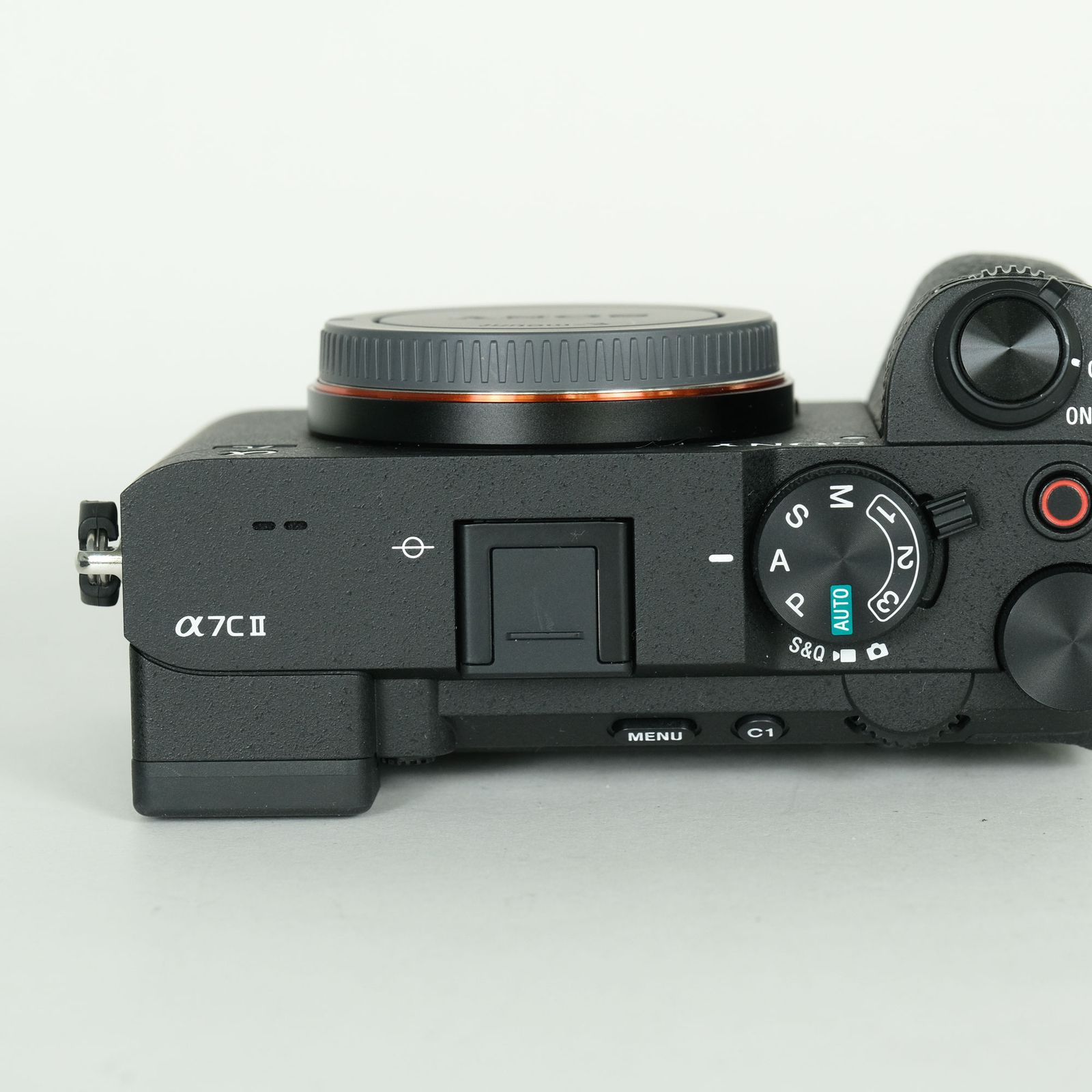 美品 | シャッター数458回｜チャージャー付] SONY α7C II（ILCE-7CM2 