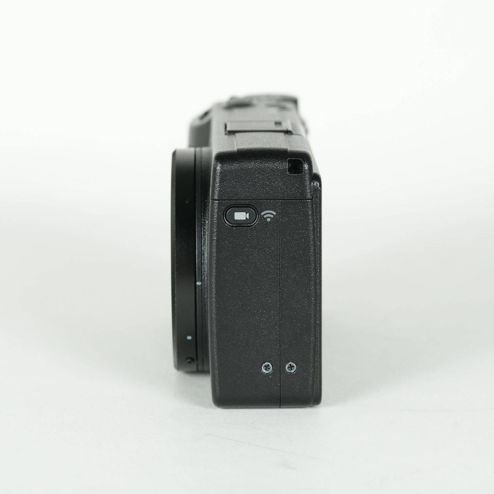 美品 | シャッター数4,530回] RICOH GR IIIx | コンパクトデジタル