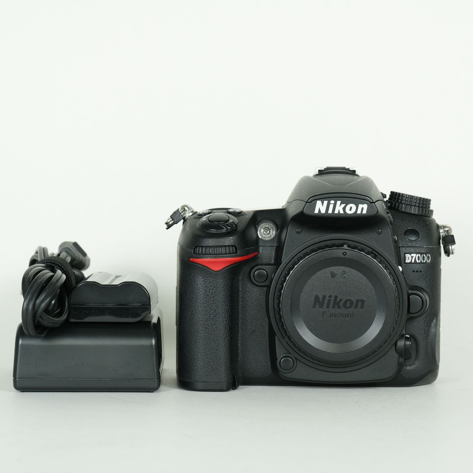 良品 | シャッター数6,336回] Nikon D7000 | Nikon Fマウント - メルカリ
