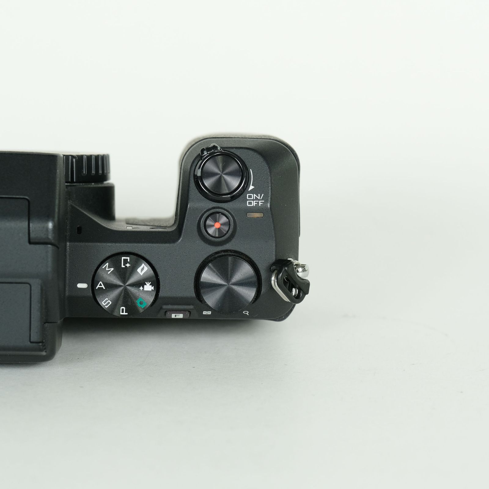 良品] Nikon Nikon1 V2 ボディ ブラック - メルカリ