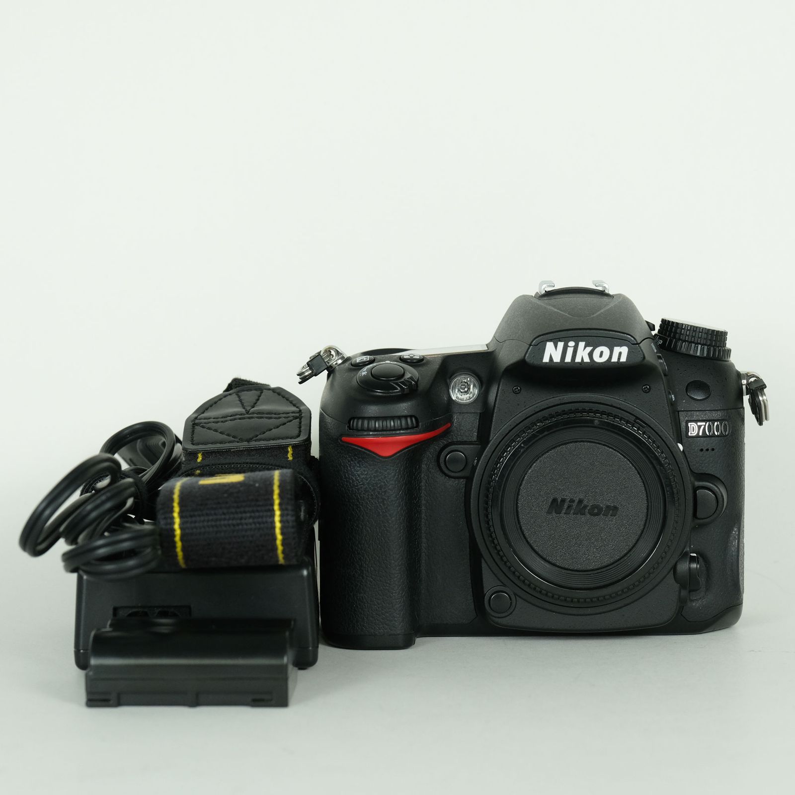 [良品 | シャッター数12,294回] Nikon D7000 | Nikon Fマウント
