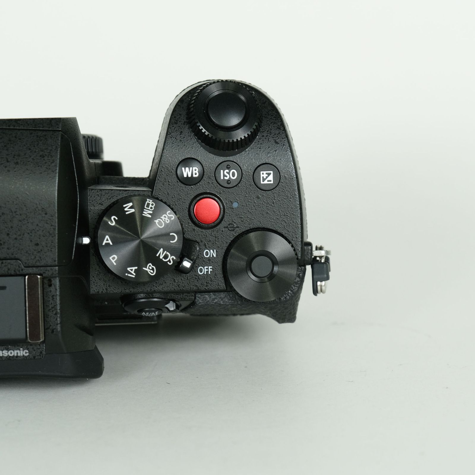 美品 | シャッター数3,963回｜バッテリー2個付] Panasonic LUMIX G99M2 