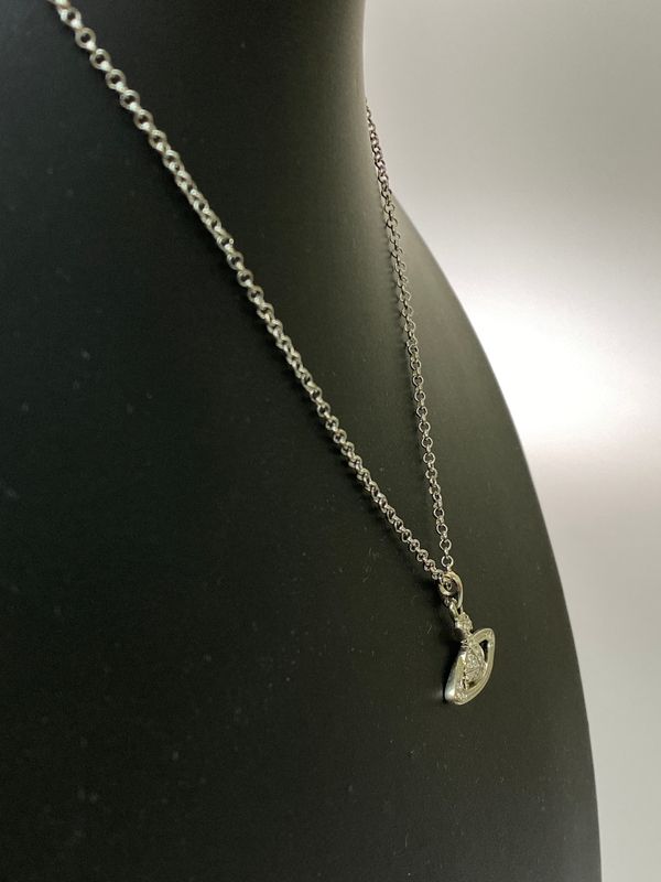 中古品】 VIVIENNE WESTWOOD ヴィヴィアンウエストウッド MINI BAS