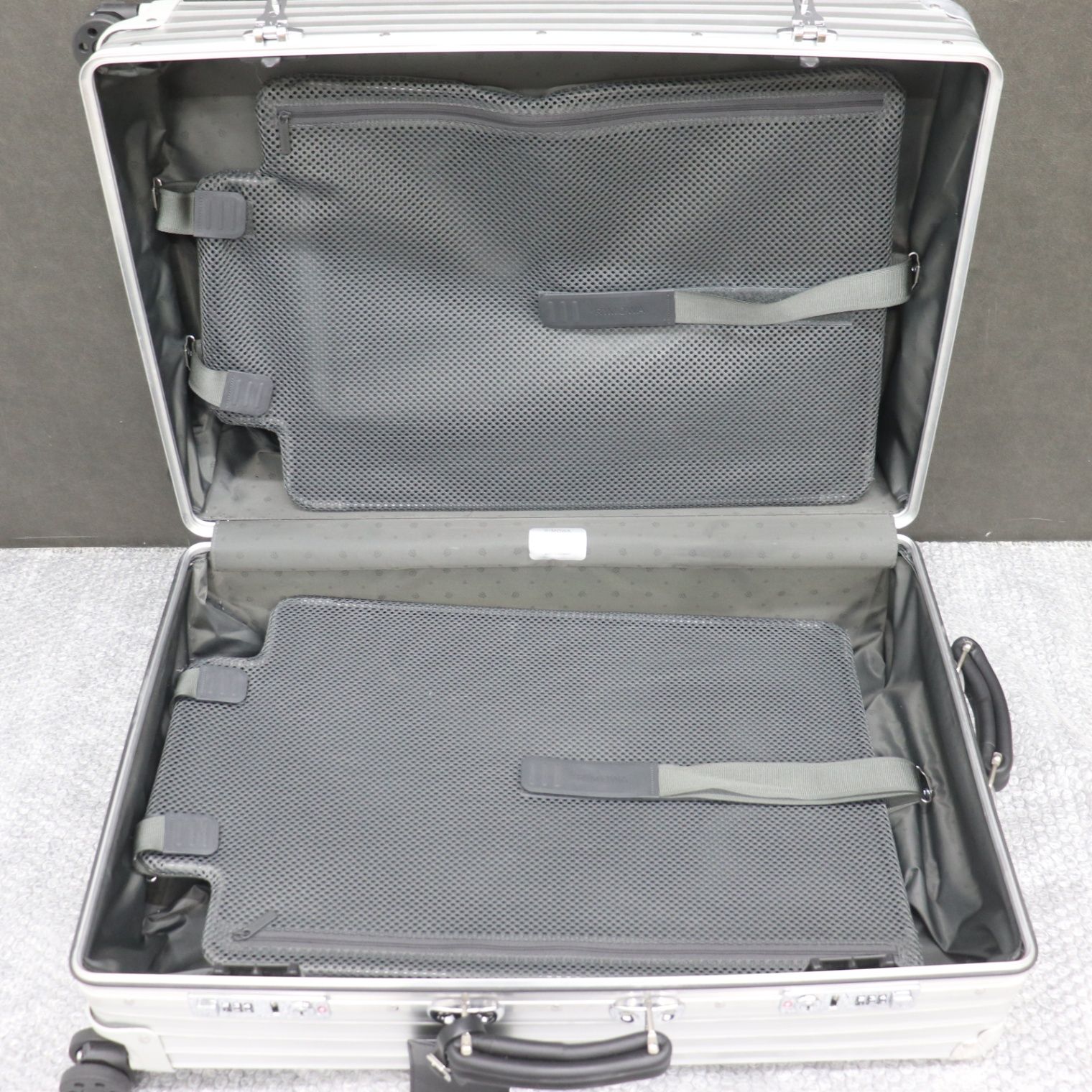 IT172D52SRDI RIMOWA リモワ シルバー スーツケース キャリーケース