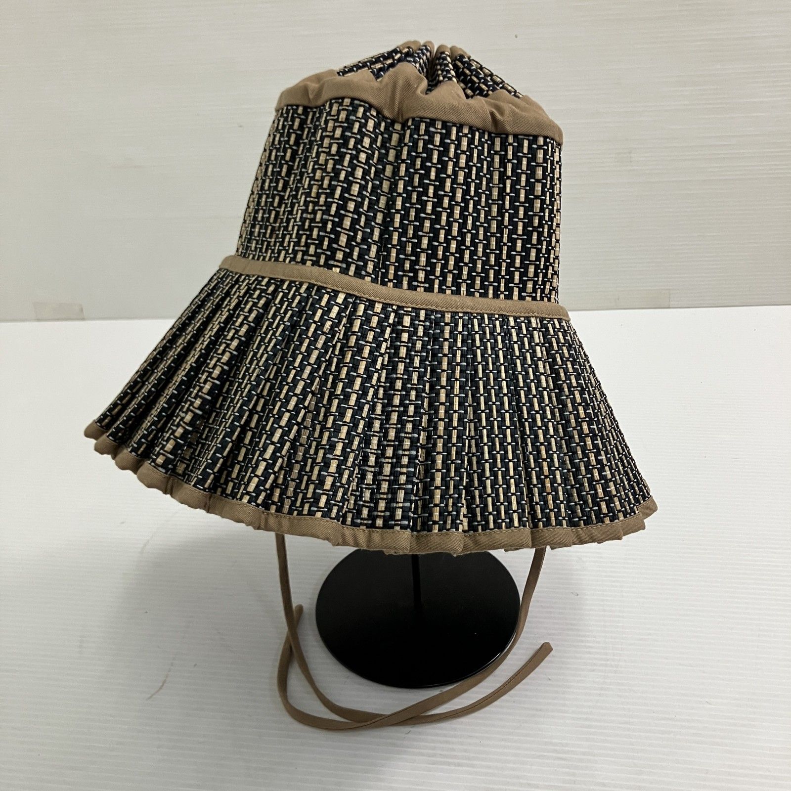 ◆ LORNA MURRAY ローナマーレイ その他帽子 カプリハット ハンドメイド 帽子 プリーツハット ネイビー×ベージュ レディース 中古品