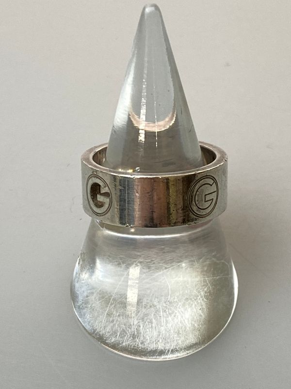 【中古品】 GUCCI グッチ 925 LOGO RING シルバー925 ロゴ リング 指輪 アクセサリー 銀 【182-260615-em-25-min】
