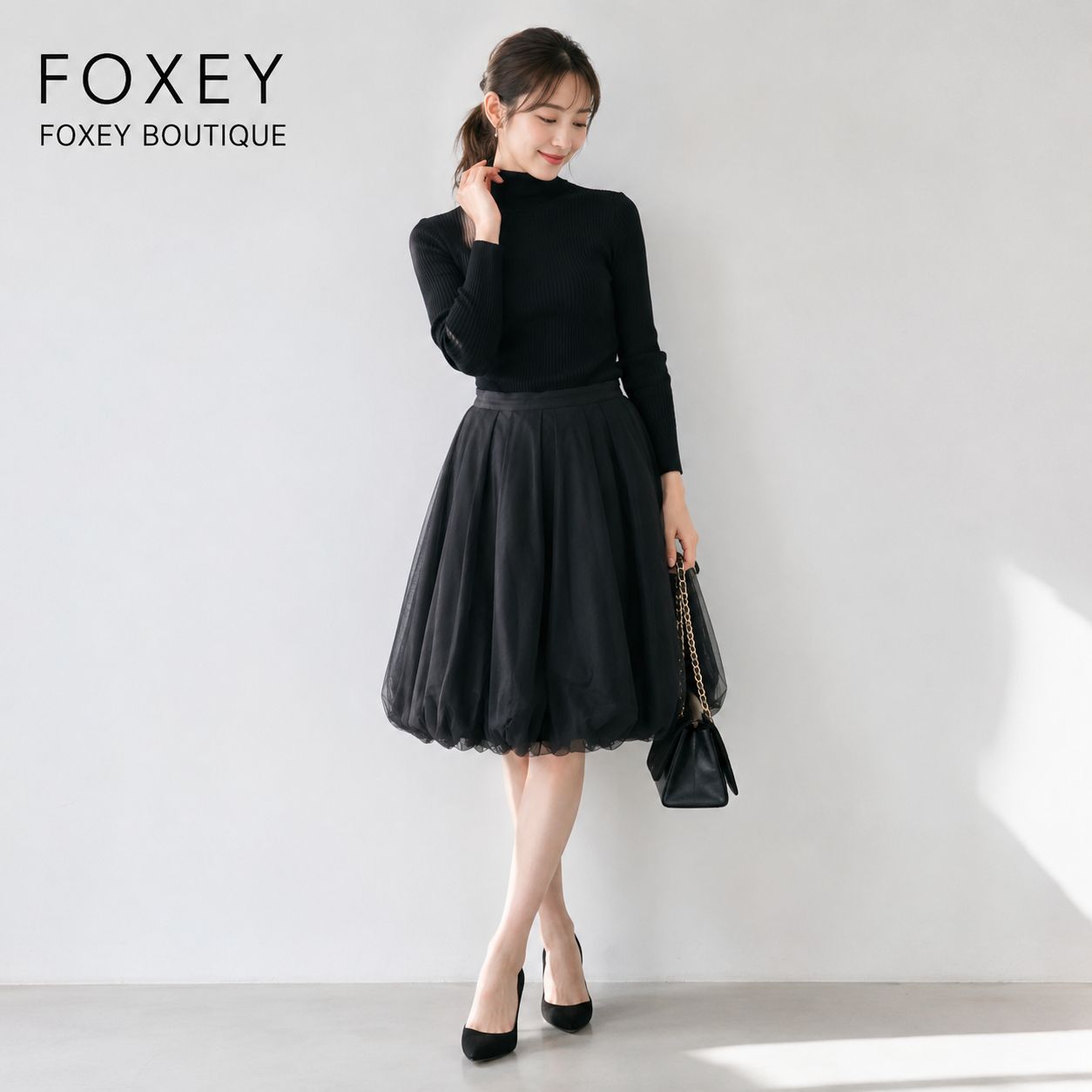 【未使用級の美しさ】【参考価格82,080円 人気の名作スカート】FOXEY BOUTIQUE 40328 / フォクシーブティック スカート プディング 38 「S〜細めM（7〜細め9号）相当」ブラック ナイロン チュールバルーン【クリーニング済】上品フレア