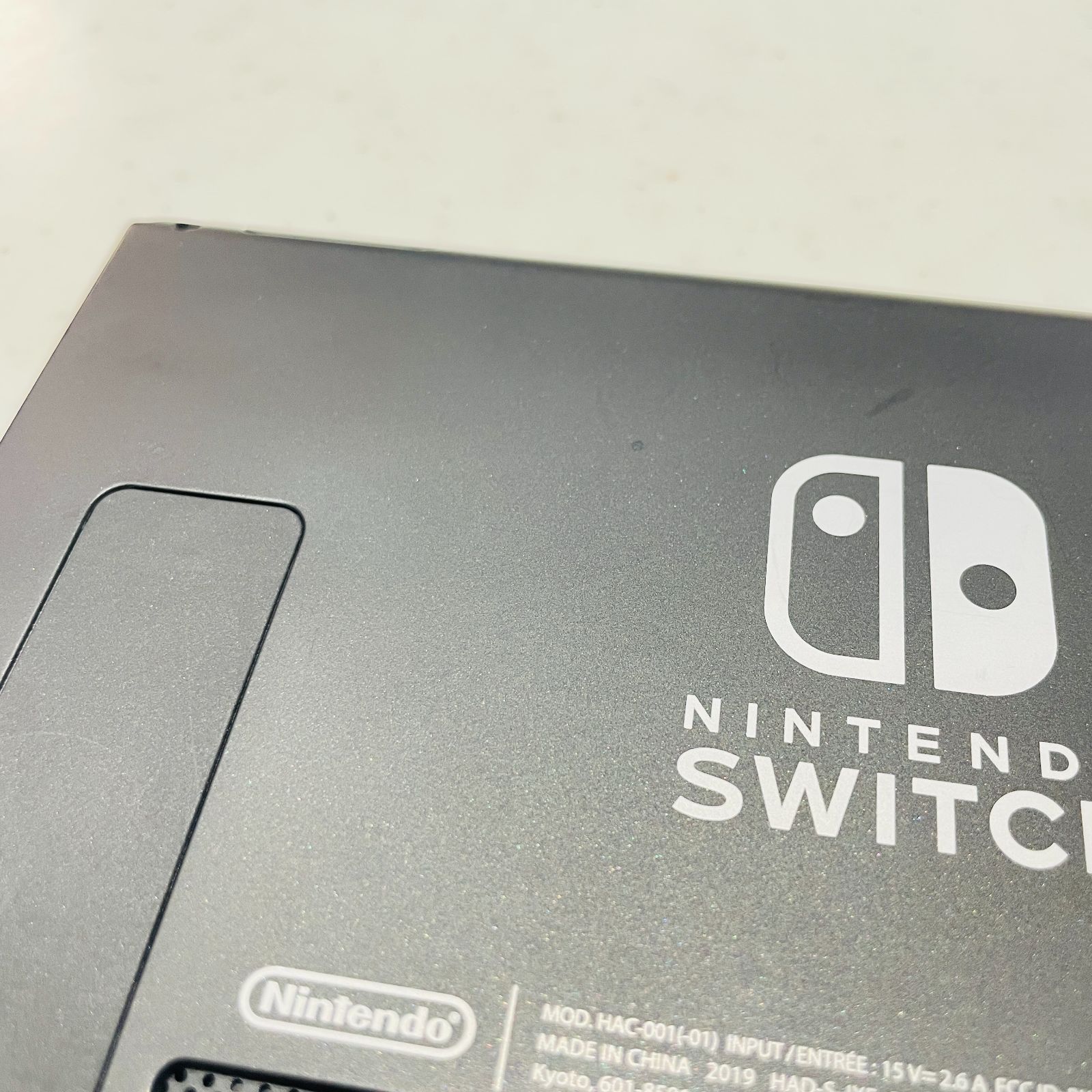 状態良好 Nintendo Switch 本体 グレー 2019年製 バッテリー持続時間が