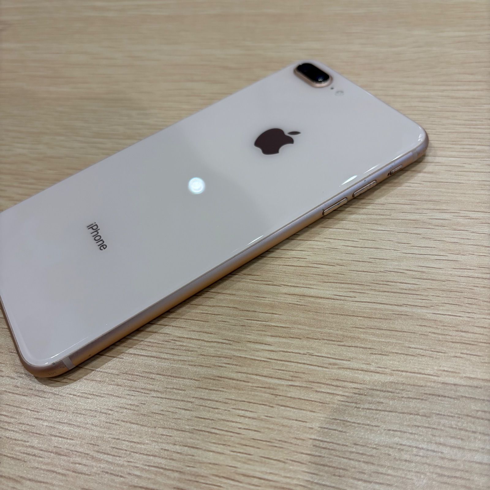 Apple iPhone 8 Plus ピンクゴールド 本体 - メルカリ