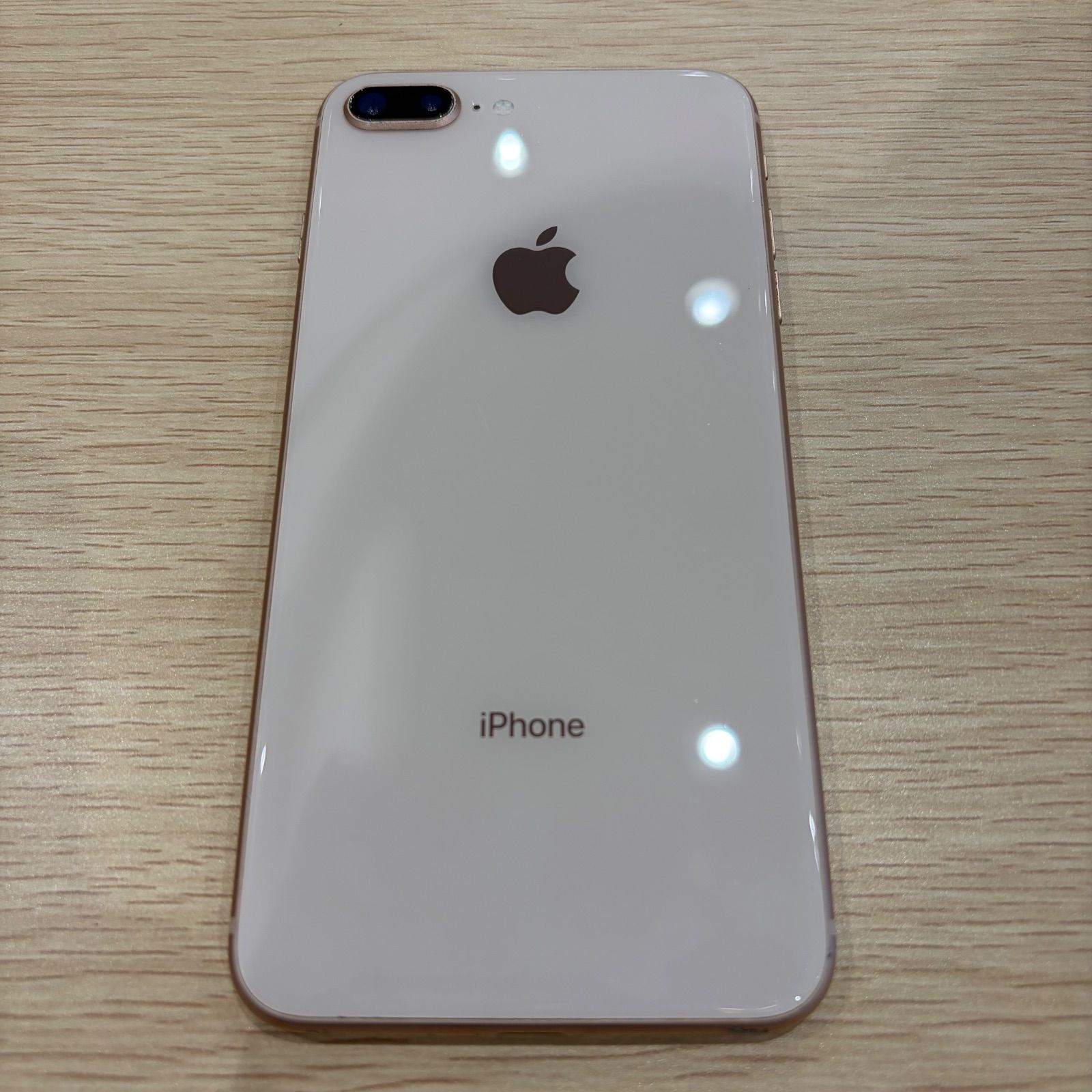 Apple iPhone 8 Plus ピンクゴールド 本体 - メルカリ