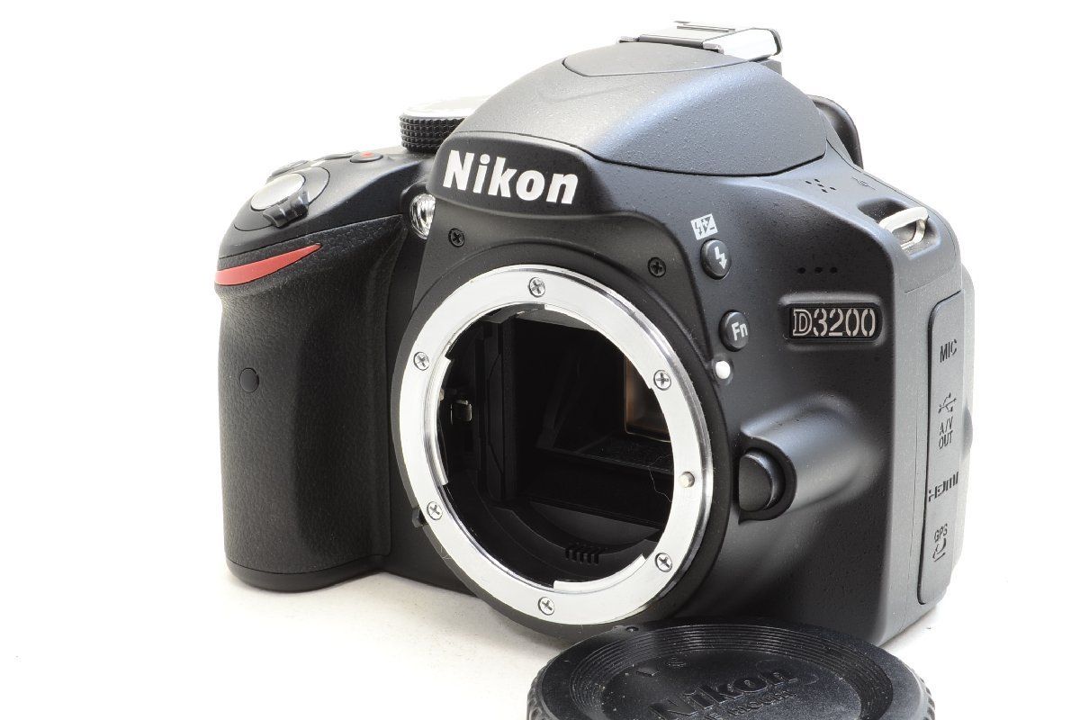 【新品級】Nikon ニコン D3200 ボディ / SHOT僅か47回