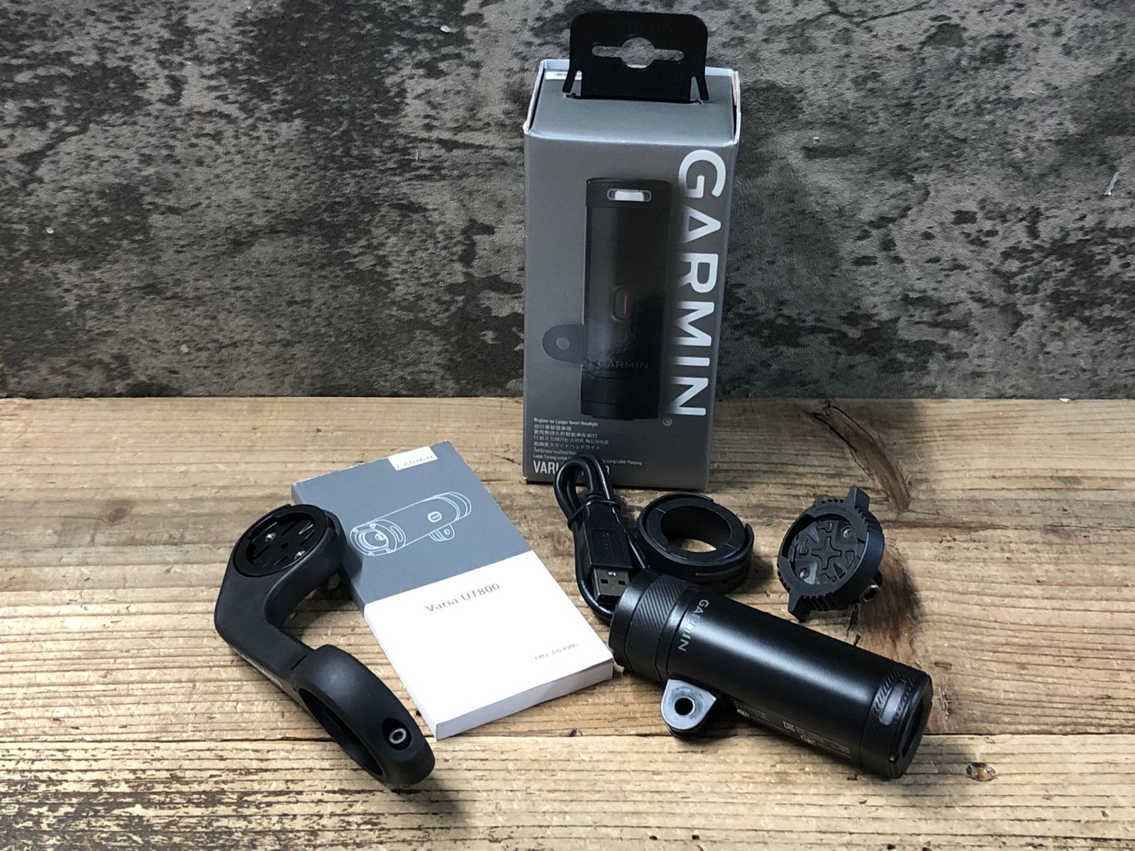 KC560 ガーミン GARMIN VARIA UT800 フロントライト 点灯確認済