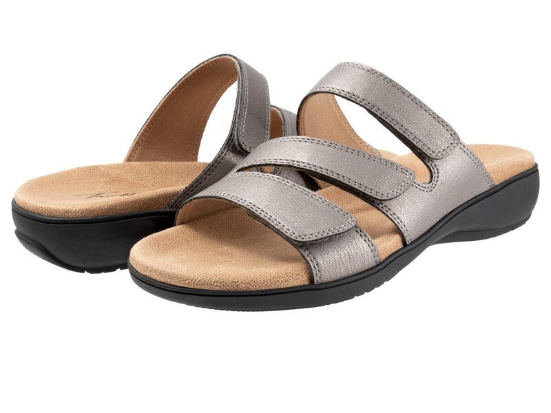 トロッターズ レディース シューズ サンダル Trotters Rose Pewter Metallic ピューター