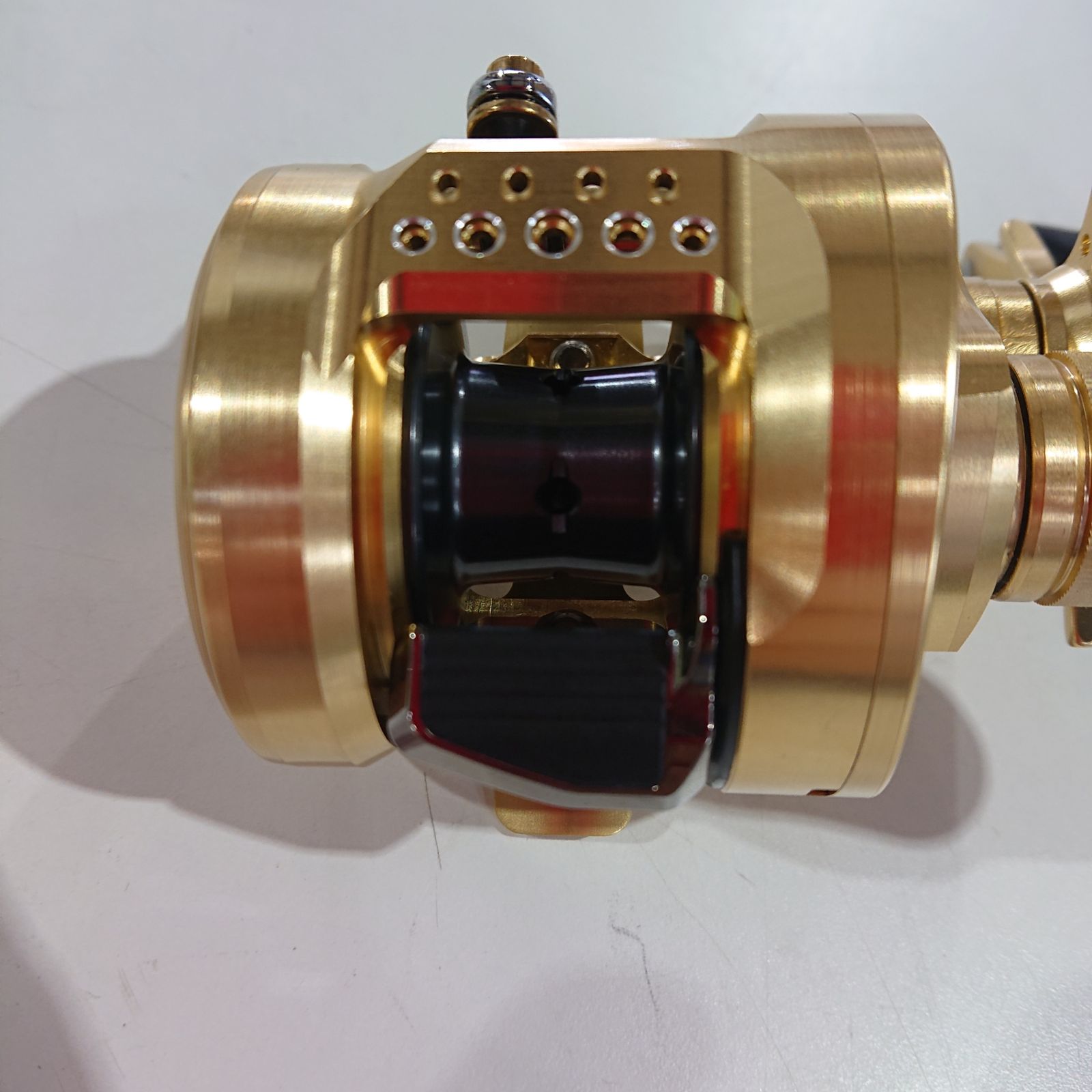 SHIMANO シマノ 21年製 カルカッタコンクエスト100(04232) CALCUTTA