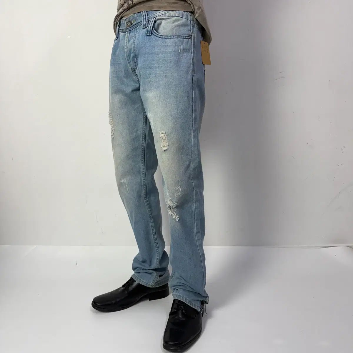 DIESEL ストレートデニム パンツ