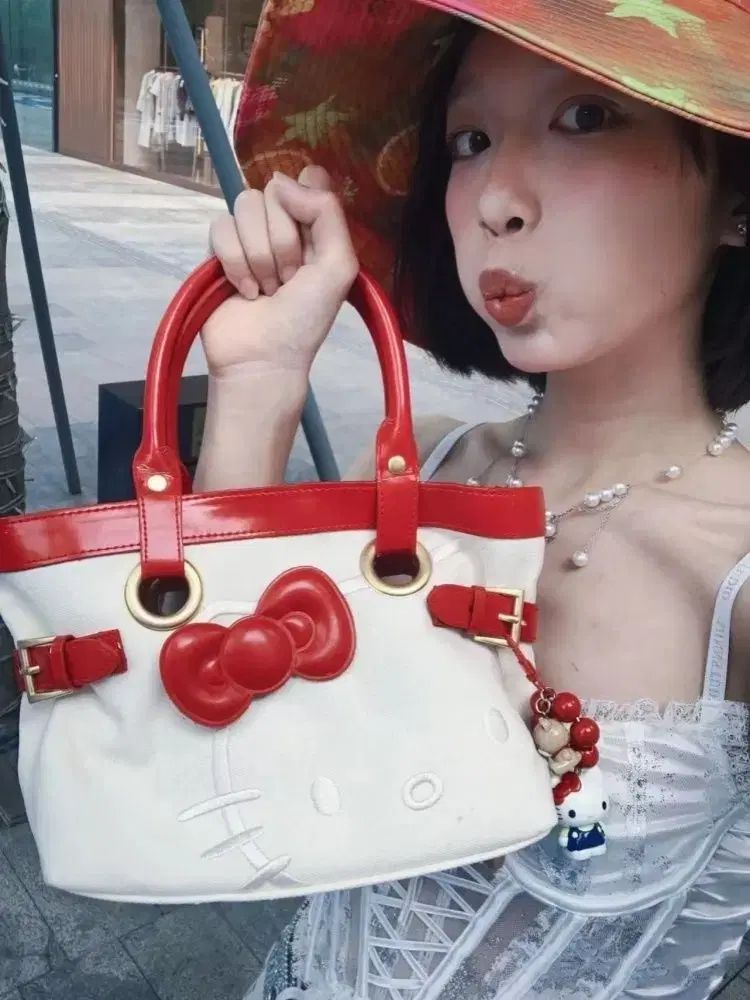 新品/予約購入 クラシック HELLO KITTY 30周年 ヴィンテージ ピンターカル バッグ トートバッグ