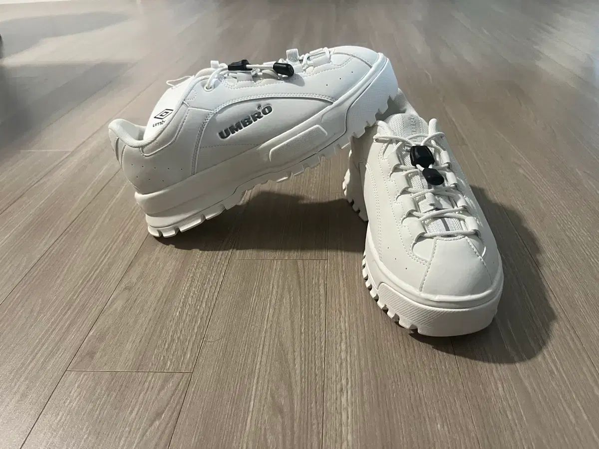 アンブロ ゴープコア スニーカー 260 新品 定価129000