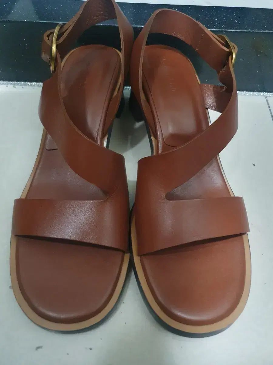 massimo Dutti ストラップ サンダル 41 8,551円