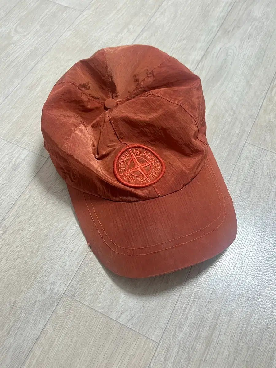 STONE ISLAND ストーンアイランド ナイロン ベースボールキャップ オレンジ L