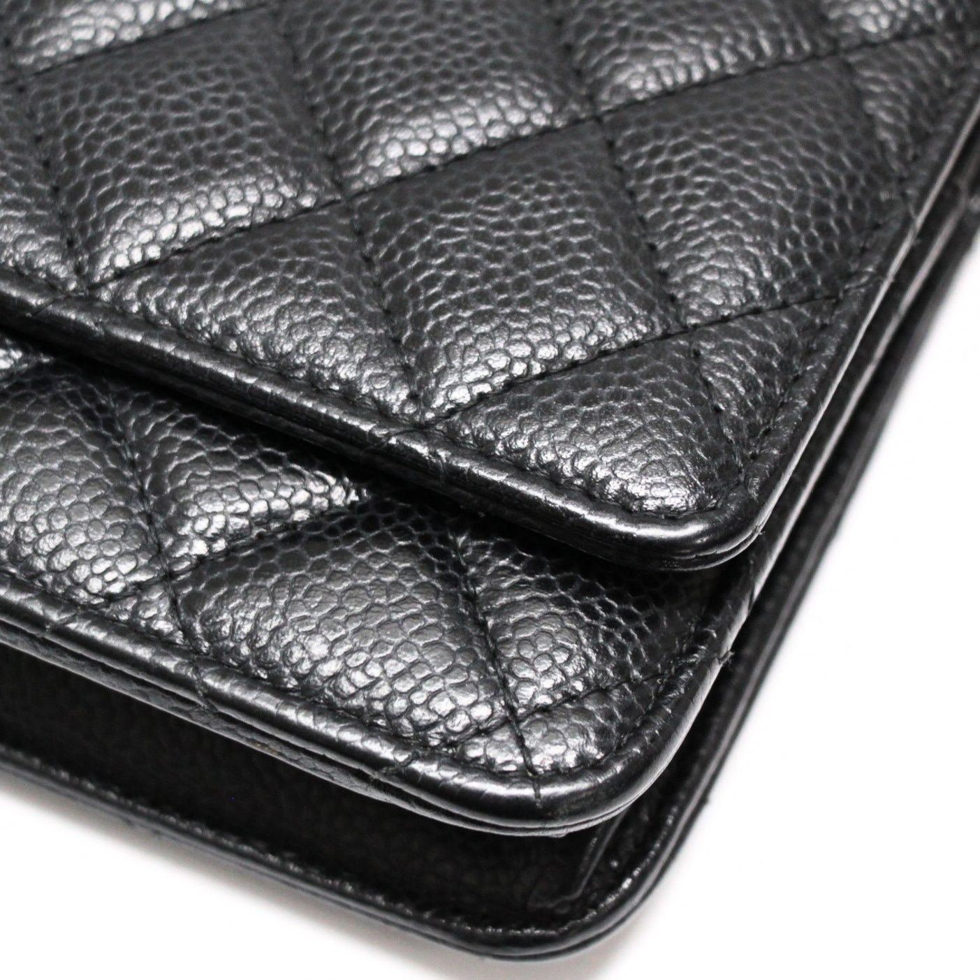 シャネル CHANEL マトラッセ チェーンウォレット キャビアスキン 黒