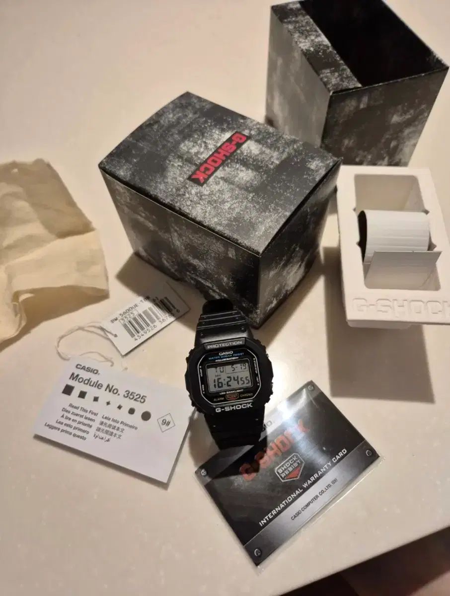 DW-5600UE-1DR 時計 フルセット ほぼ新品