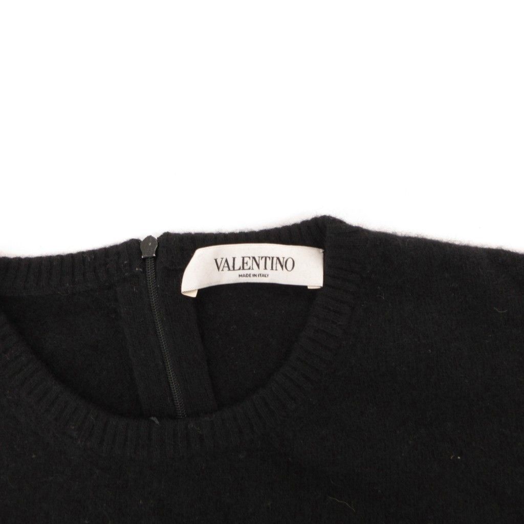 極美品✨Valentino ニット 40 ブラック ウール カシミヤ混イタリア製 ヴァレンティノ ヴァレンチノ VALENTINO 美品 ニット セーター