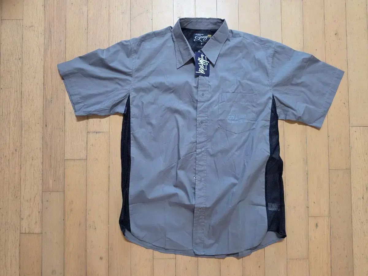 STUSSY ステューシー 半袖 シャツ 新品 L