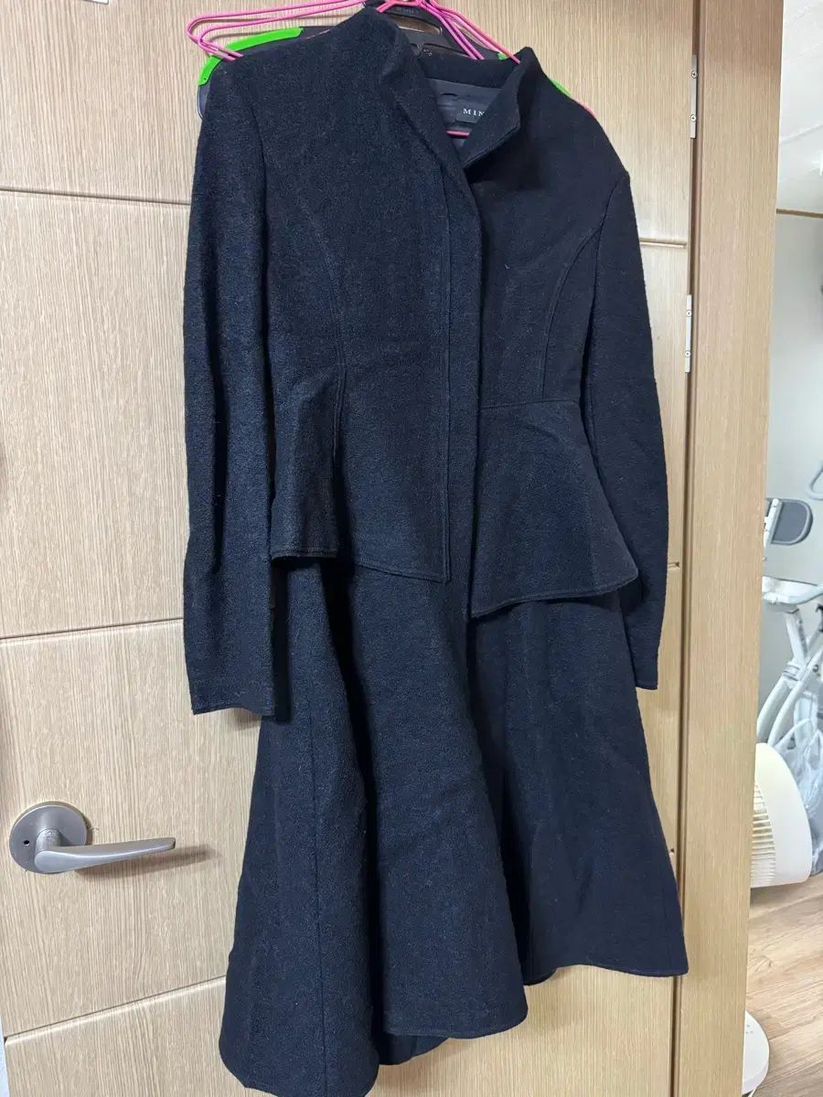 新品))) The HANDSOME MINE ブラック ぺプラム ONE PIECE