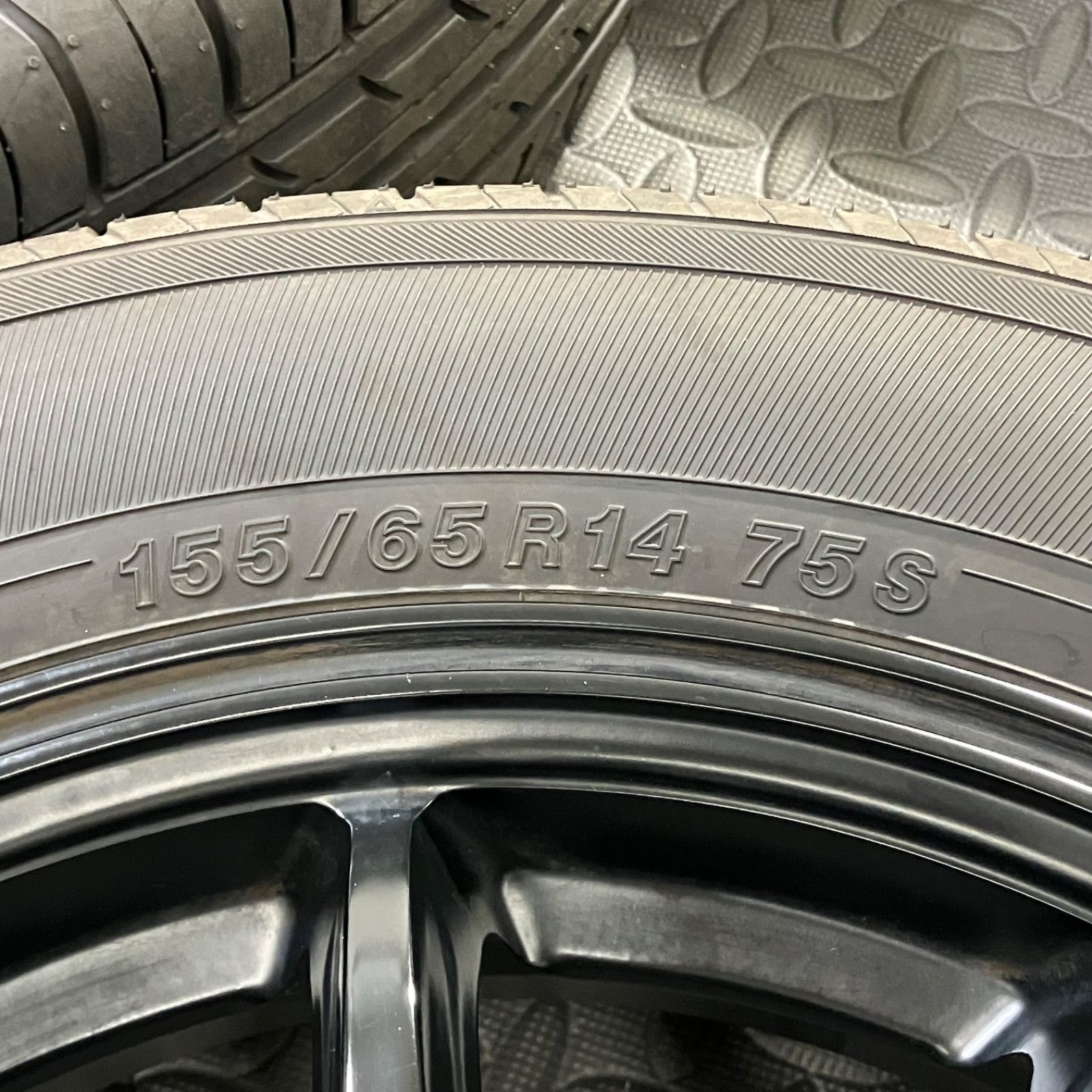 24/25年製 155/65R14 ヨコハマ ブルーアースイース ES32 インターミラノ LCZ 010R タント スペーシア N-BOX デイズルークス 夏タイヤ【A3526】 24/25年製 155/65R14 ヨコハマ ブルーアースイース ES32 インターミラノ LCZ 010R タント スペーシア N-BOX デイズルークス 夏タイヤ【A3526】