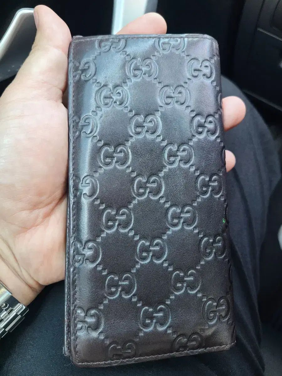 グッチ メンズ 財布 正規品