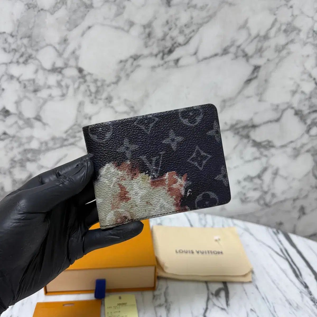 Louis Vuitton ルイヴィトン エクリプス インク ブルー マルチ マルチ ウォレット 二つ折り財布
