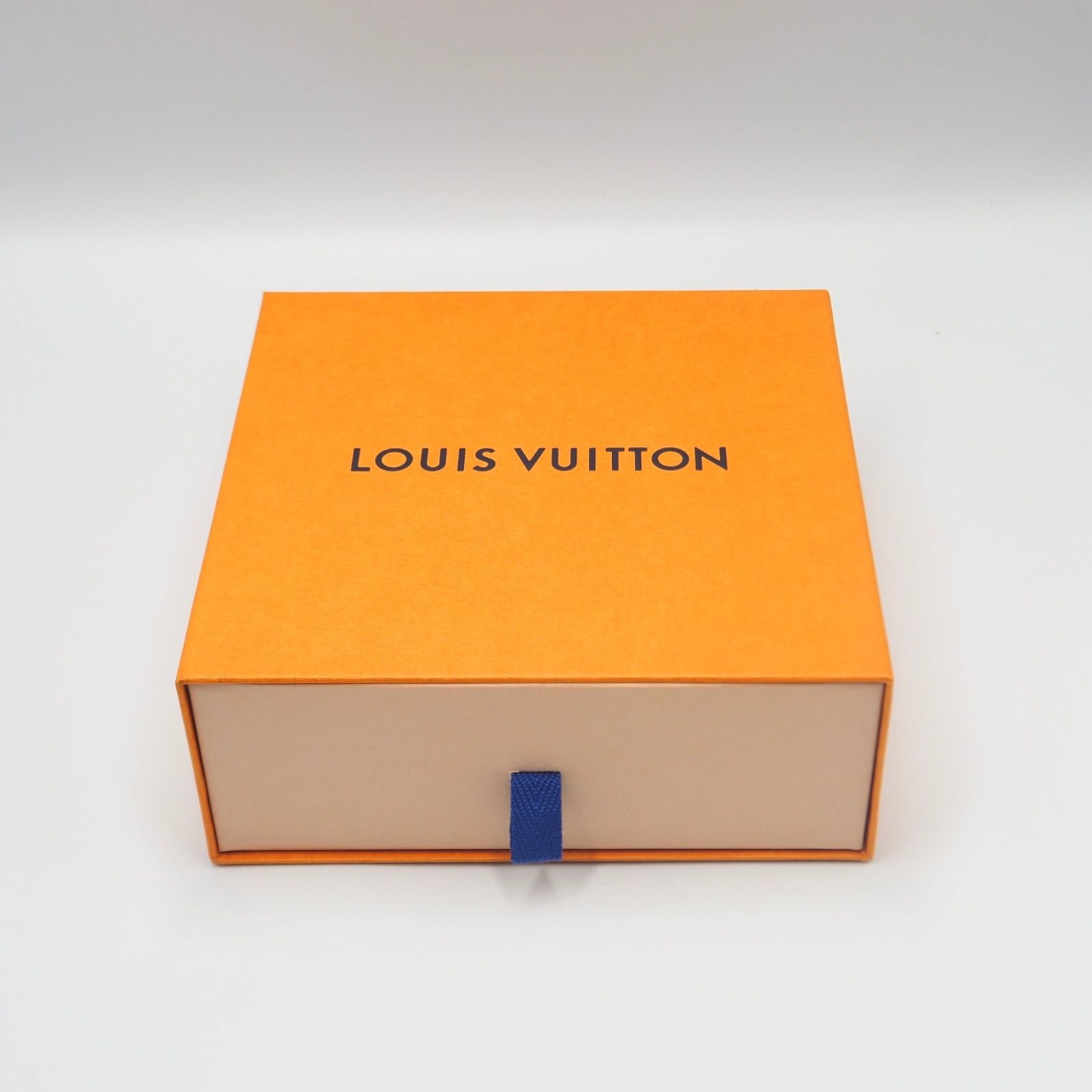 LOUIS VUITTON エピ サンチュール LVバックルベルト ブラック ルイヴィトン 付属品付き LOUIS VUITTON エピ サンチュール LVバックルベルト ブラック ルイヴィトン 付属品付き