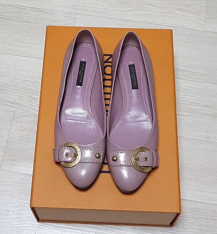ルイヴィトン レディース フラット シューズ ピンク/PURPLE パープル 225 230(35 5) 正規品 ルイヴィトン レディース フラット シューズ ピンク/PURPLE パープル 225 230(35 5) 正規品