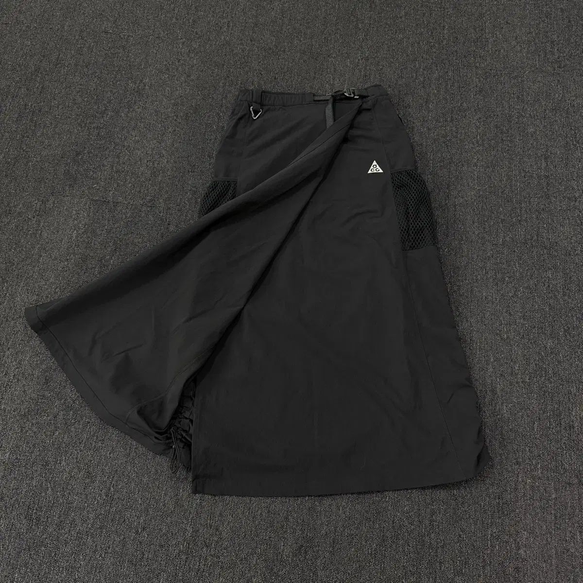 ナイキ ACG スノウグラス ブラック スカート ナイキ ACG スノウグラス ブラック スカート