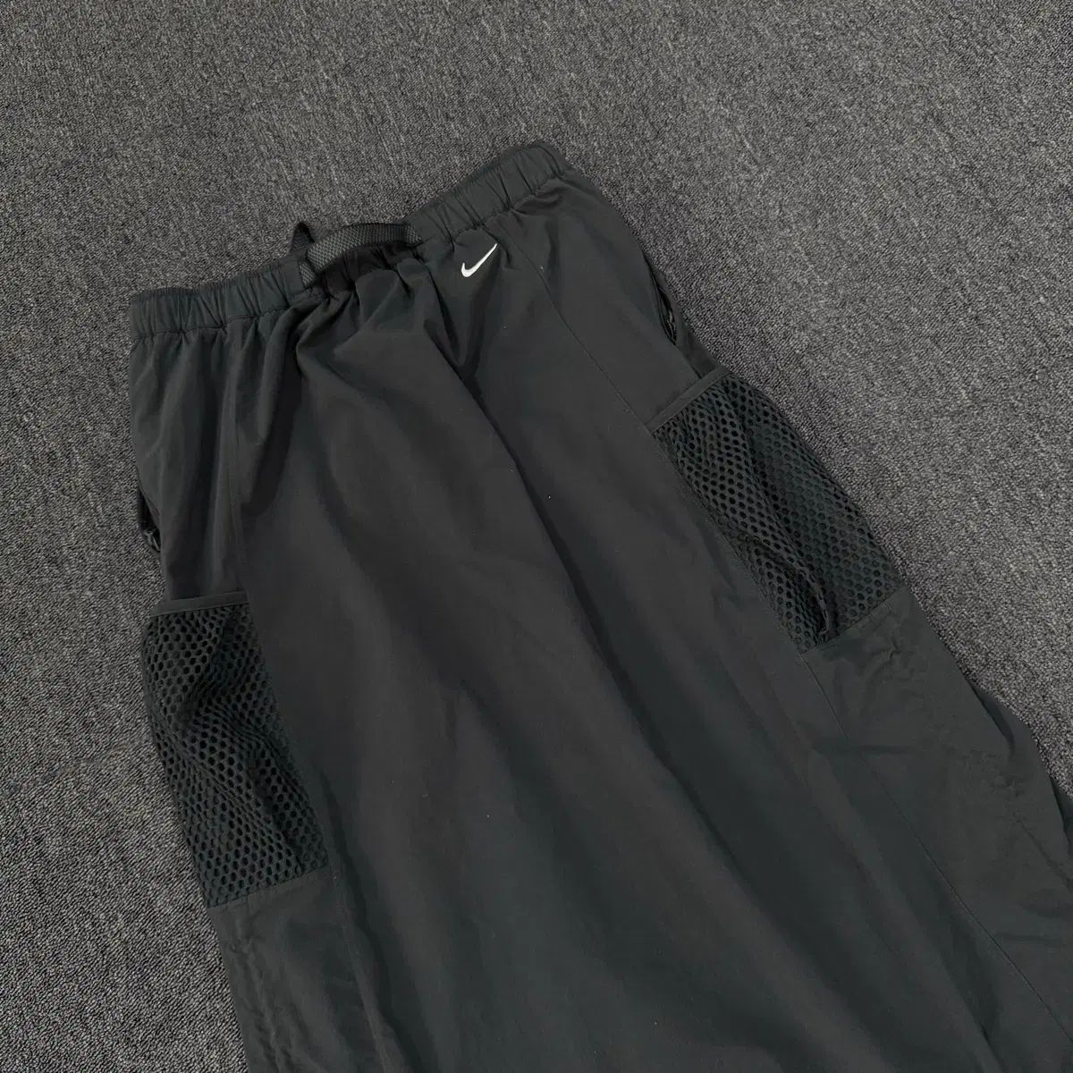 ナイキ ACG スノウグラス ブラック スカート ナイキ ACG スノウグラス ブラック スカート