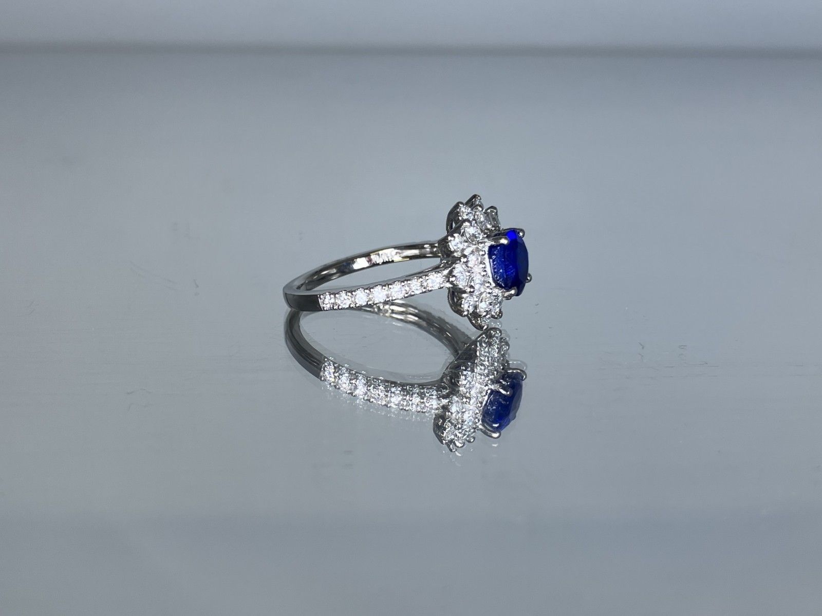 サファイア 1.52ct ロイヤルブルー royal blue 非加熱 no heat AIGS