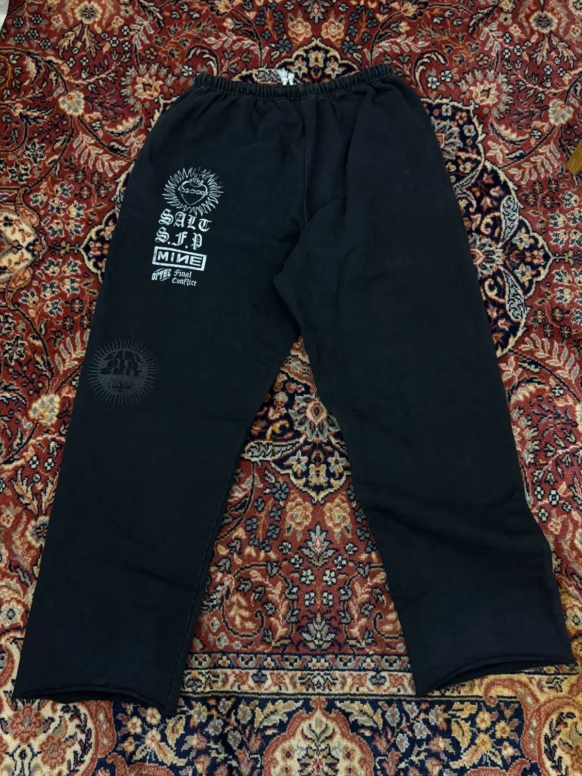(3) Ping Finger Press スウェットパンツ