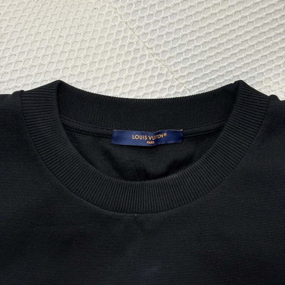 リーオブ storefront Louis Vuitton 3D モノグラム シグネチャー ポケット 半袖 XL リーオブ storefront Louis Vuitton 3D モノグラム シグネチャー ポケット 半袖 XL
