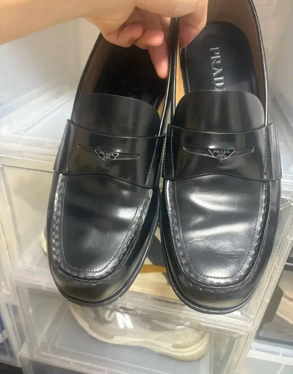 uk8 PRADA ブラッシュド ローファー