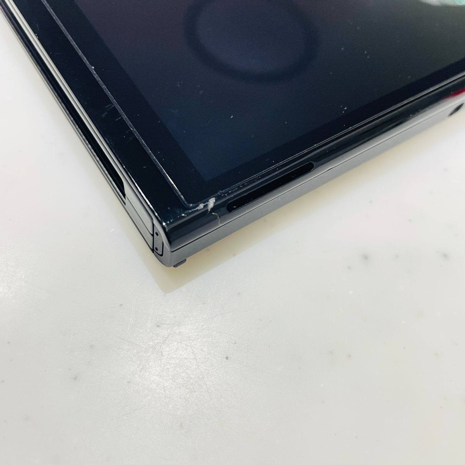 任天堂スイッチ 有機ELモデル ホワイト 本体 液晶表示綺麗 完品 動作