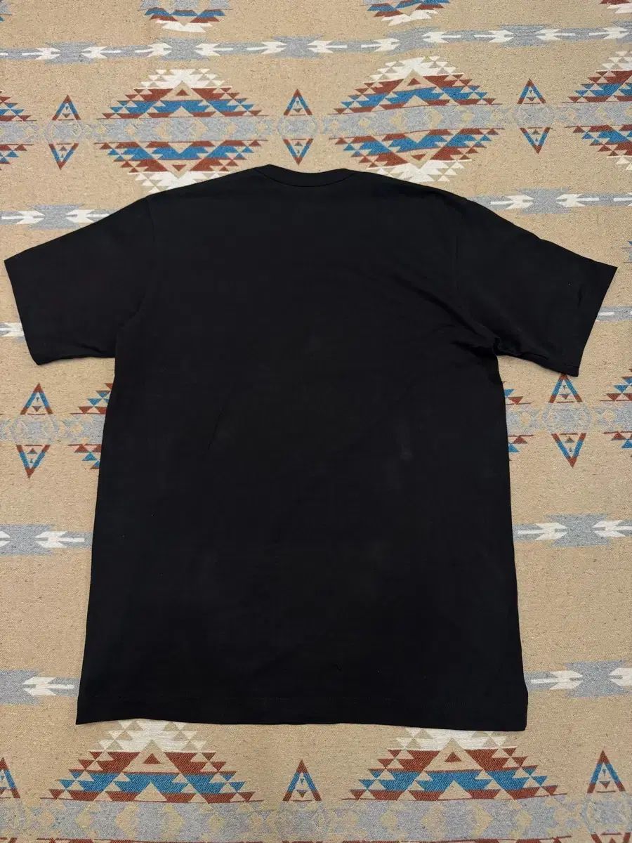 L コム・デ・ギャルソン x プーさん グラフィック Tシャツ